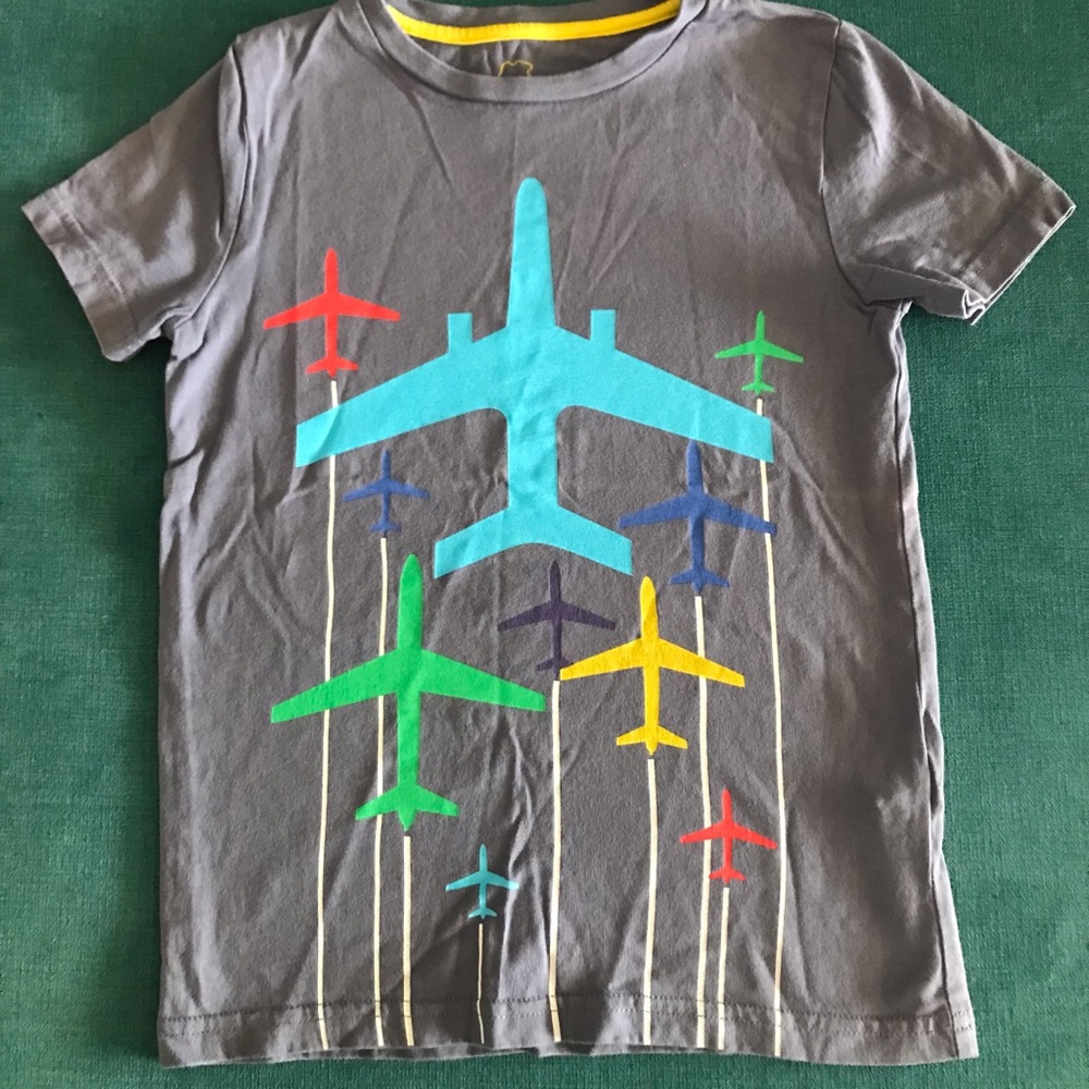 Kids Gray Airplane Graphic Tee - Multicolor Plane Print Size 7/8